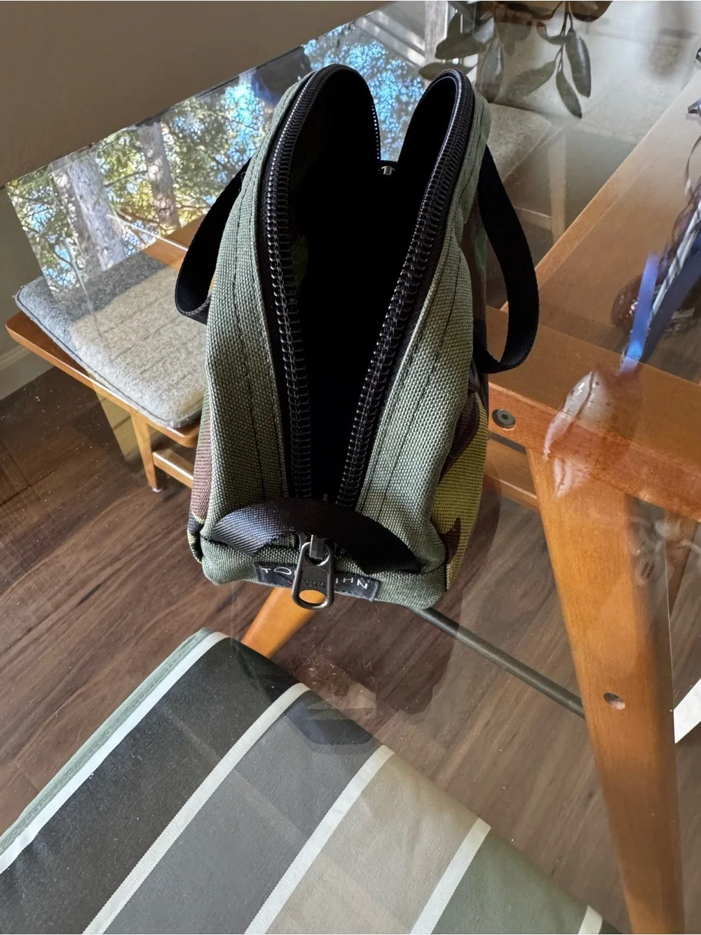 Tom Bihn Large Mystery Grab Bag - Picture 4 of 6